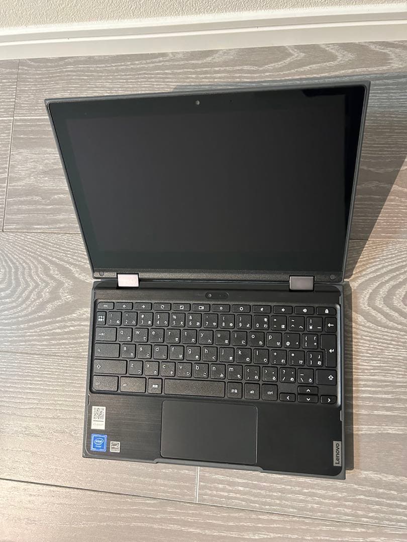 Lenovo 300e Chromebook 2nd Gen 充電器、マウス付き
