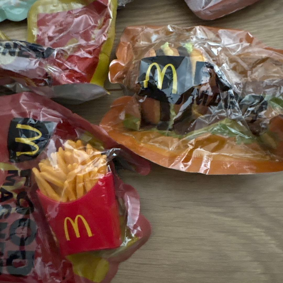 マクドナルド ミニチュアフードマグネット 6個セット