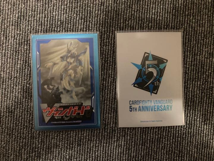 ヴァンガード　昔使ってたデッキ+スリーブ付き