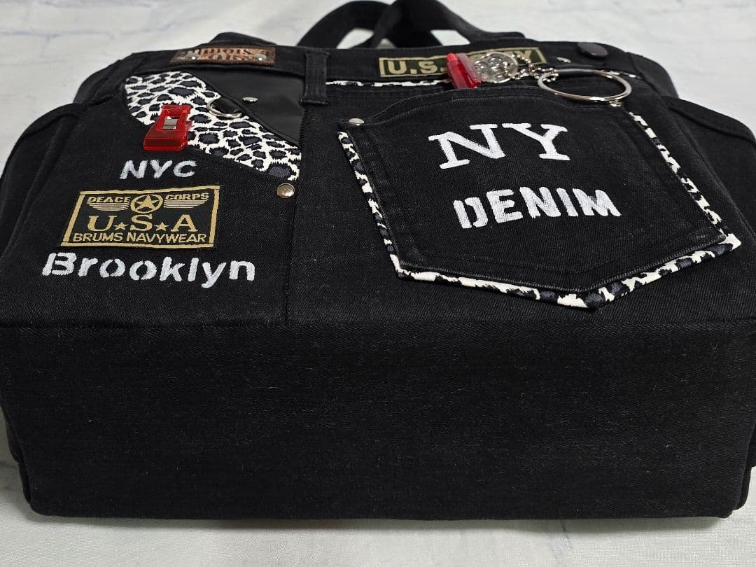 デニムリメイクトートバッグ 大きめ上部ファスナー