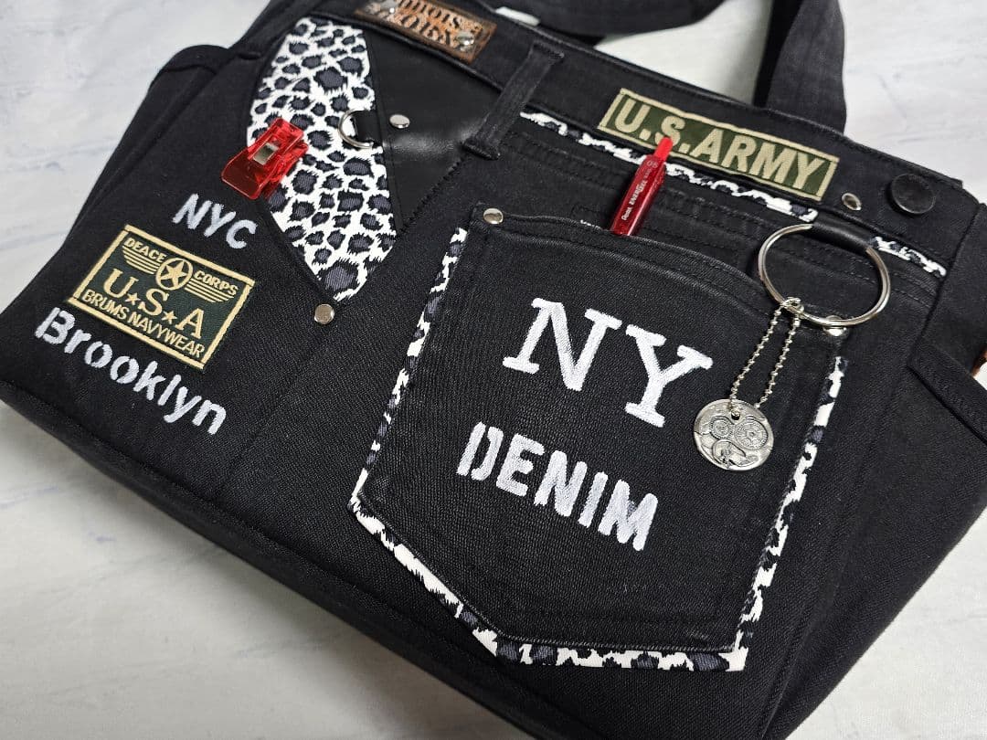 デニムリメイクトートバッグ 大きめ上部ファスナー