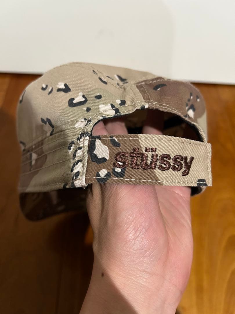 個人装備 stussy HELVETICA LOGO CADET CAP