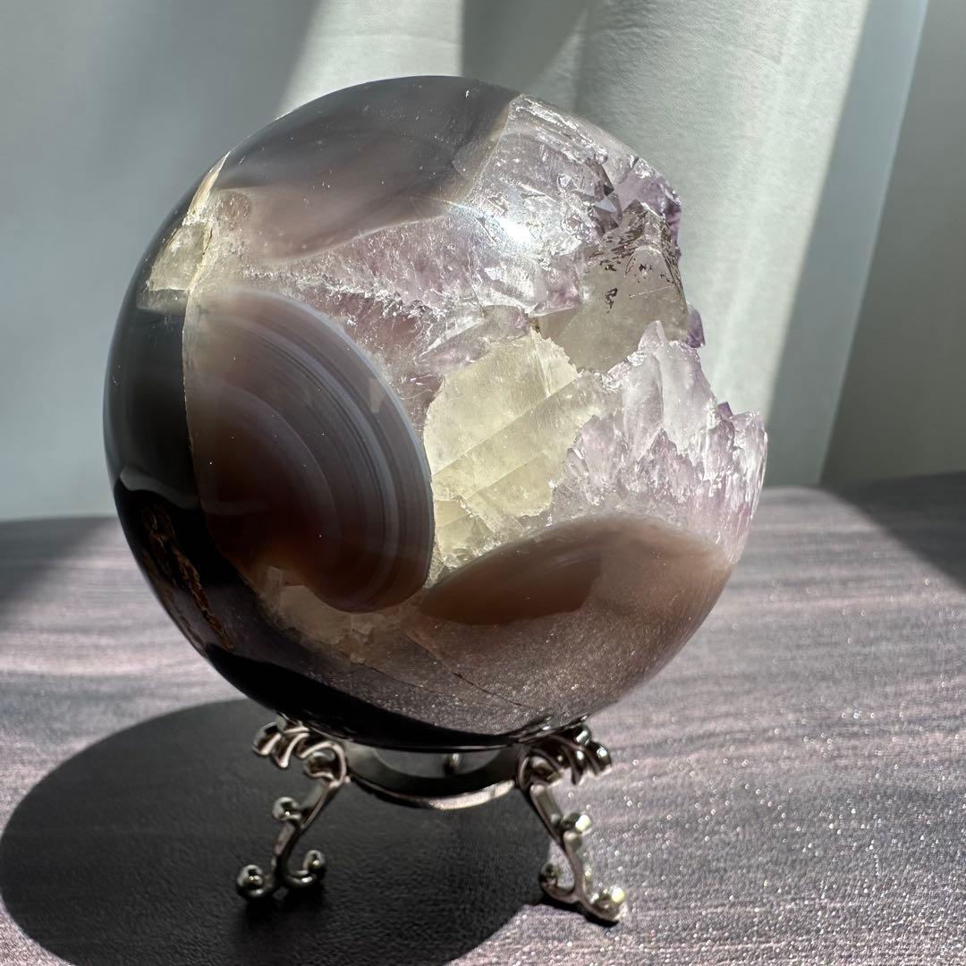 天然石アメジストの笑い口　置物　スフィアNO.061610