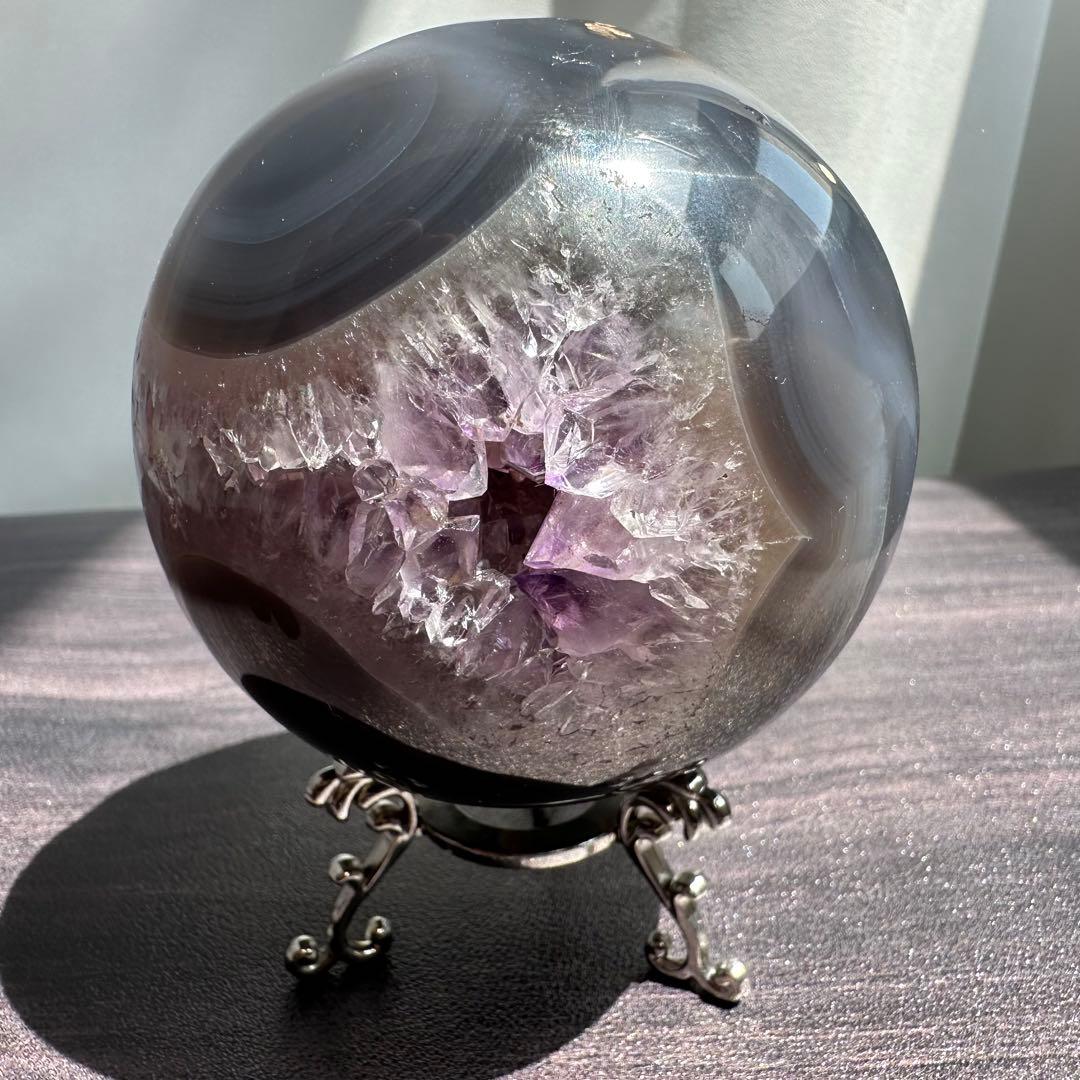 天然石アメジストの笑い口　置物　スフィアNO.061610