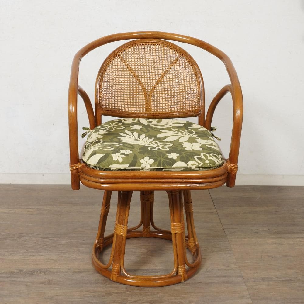 【新品】楽々ラタン 360度回転 座椅子 アウトレット