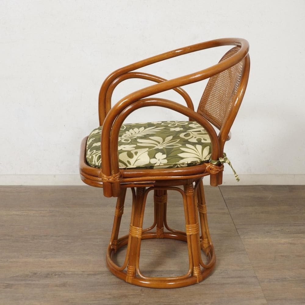 【新品】楽々ラタン 360度回転 座椅子 アウトレット