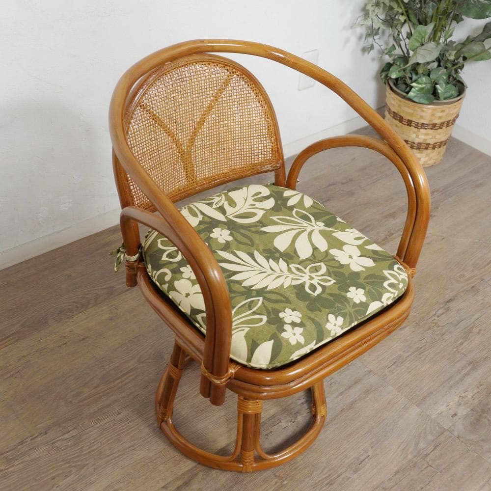 【新品】楽々ラタン 360度回転 座椅子 アウトレット