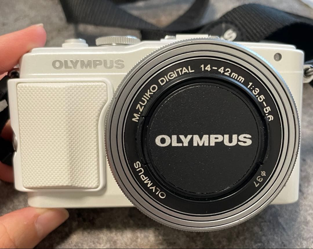 デジタルカメラ OLYMPUS PEN Lite E-PL6