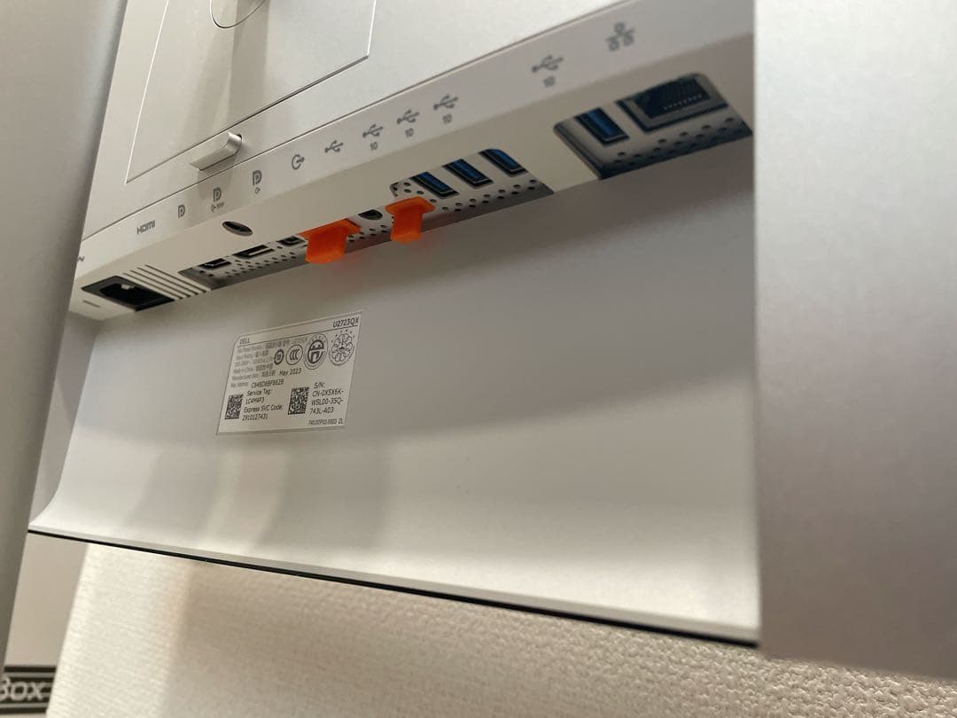 Dell U2723QX 27インチ4kモニター