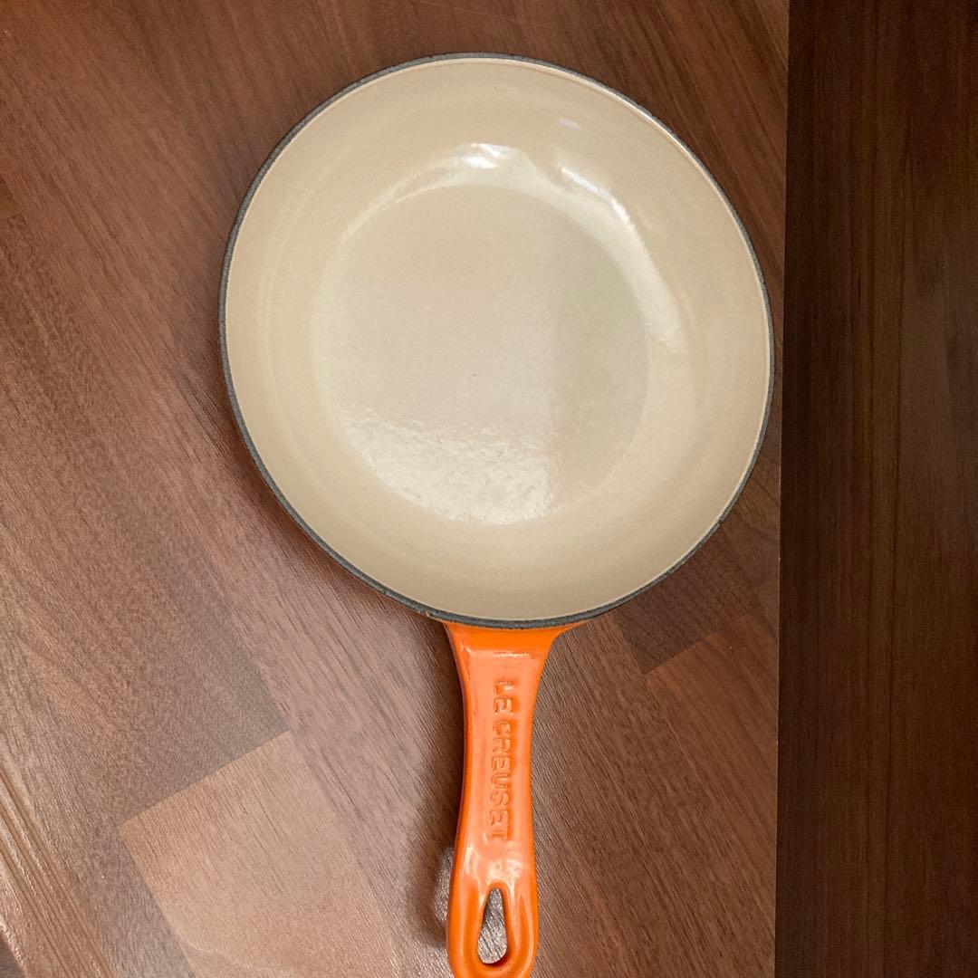 ル・クルーゼ　マルチファンクション 片手鍋 22cm スキレット