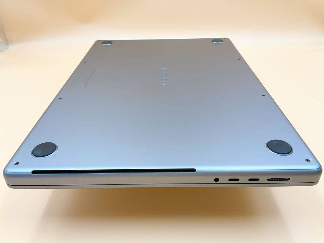 Macbook Pro 2021 16インチ M1 Pro 16GB/500GB