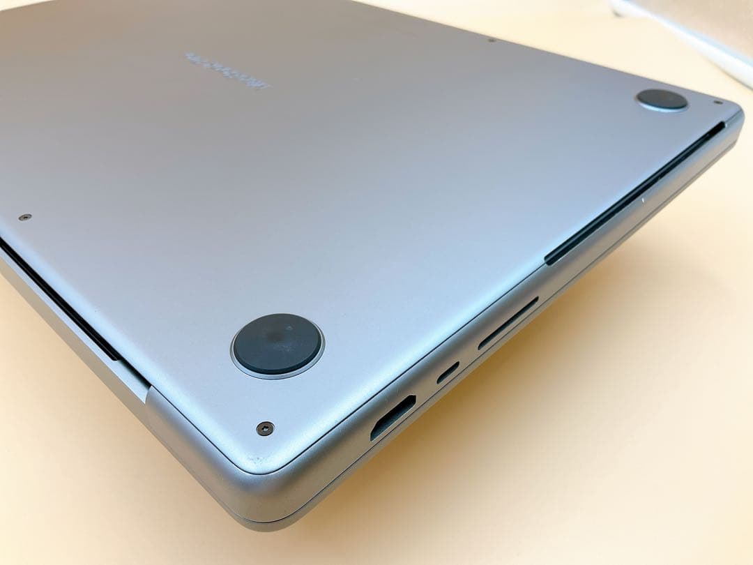 Macbook Pro 2021 16インチ M1 Pro 16GB/500GB