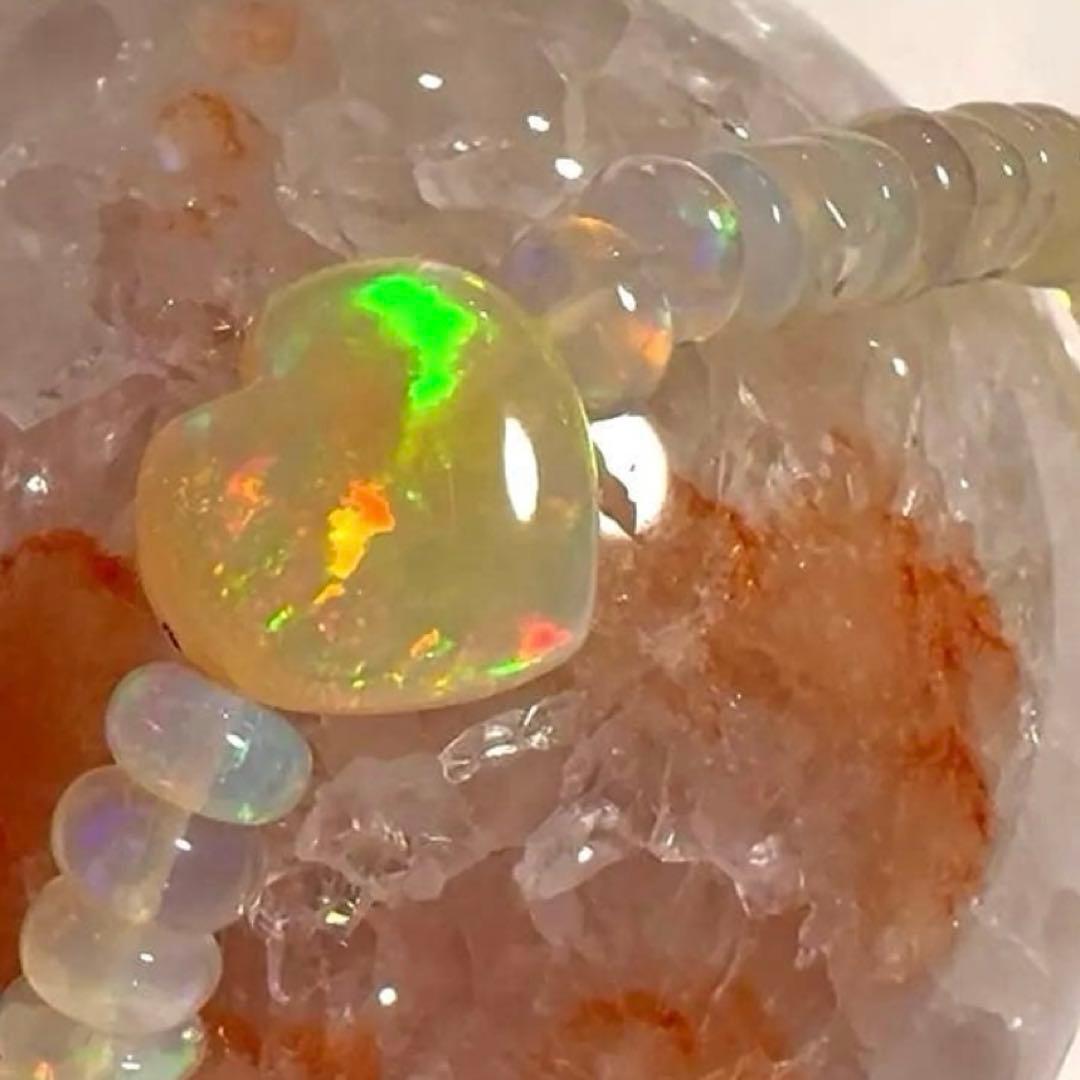 【宝石質】　プレシャスオパール　ハートカット　ブレスレット　激レア