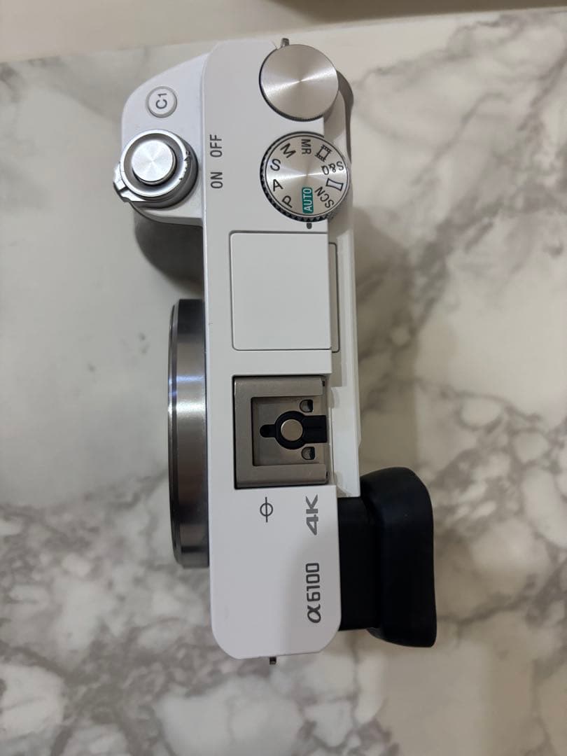 ケン　 Sony α6100