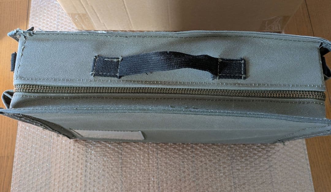 自衛隊 ビンテージ 箱型バッグ