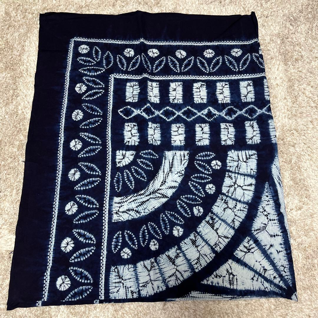 藍染　手絞り　草木染　テーブルクロス　マルチカバー　生地　布　177×143㎝