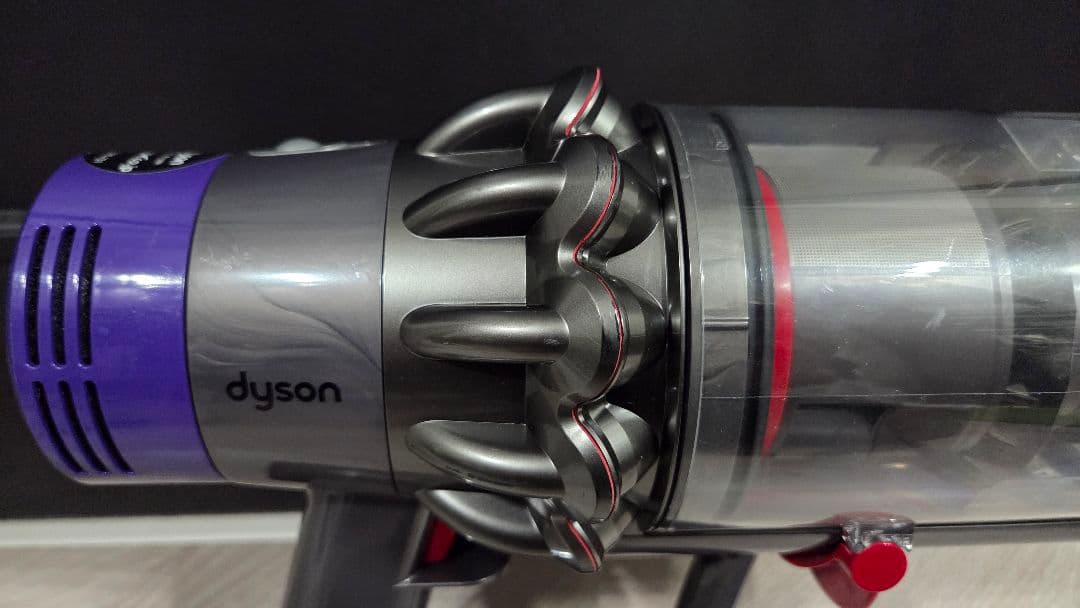 ②ダイソン dyson V10 SV12 本体のみ エコモード49分