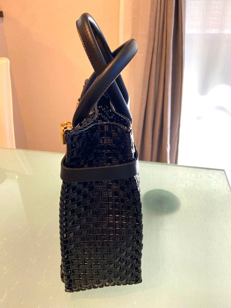 ジュエリーバッグ　カデナバッグ　黒