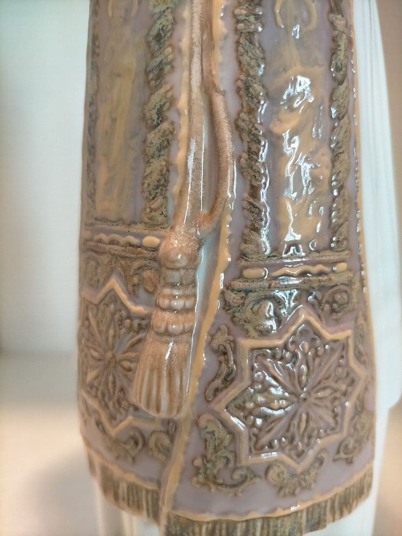 リヤドロ　lladro 教皇　ベネディクト16世