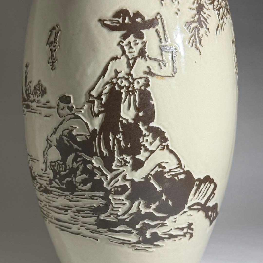 ◆韓国無形文化財【曹基正】作 白磁浮彫人物図大花瓶 45.3cm 無等窯 共箱◆