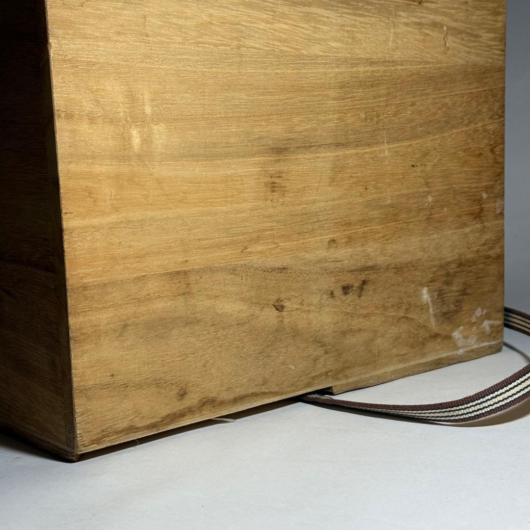 ◆韓国無形文化財【曹基正】作 白磁浮彫人物図大花瓶 45.3cm 無等窯 共箱◆