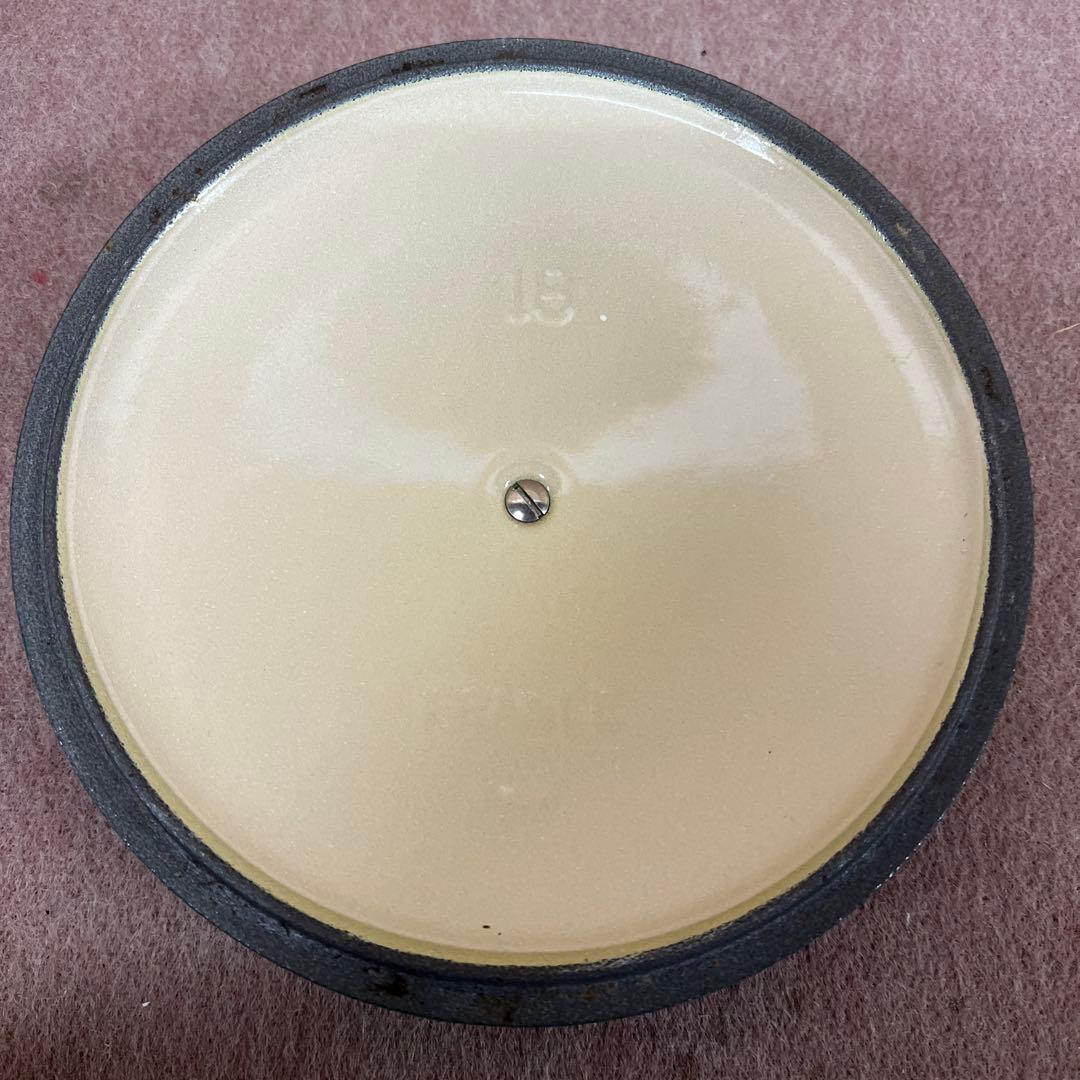 レアカラー　ルクルーゼ　ココットロンド　18cm