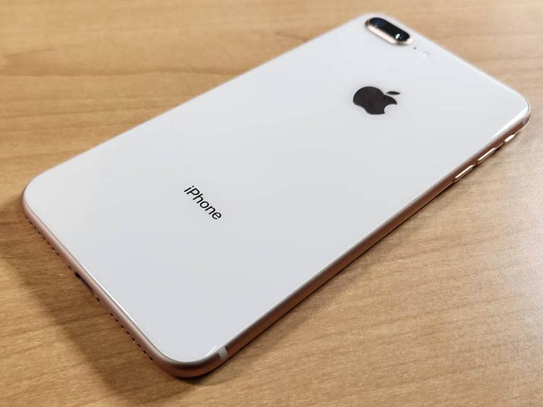 スマートフォン本体 033000H iPhone 8 Plus A1898 64GB