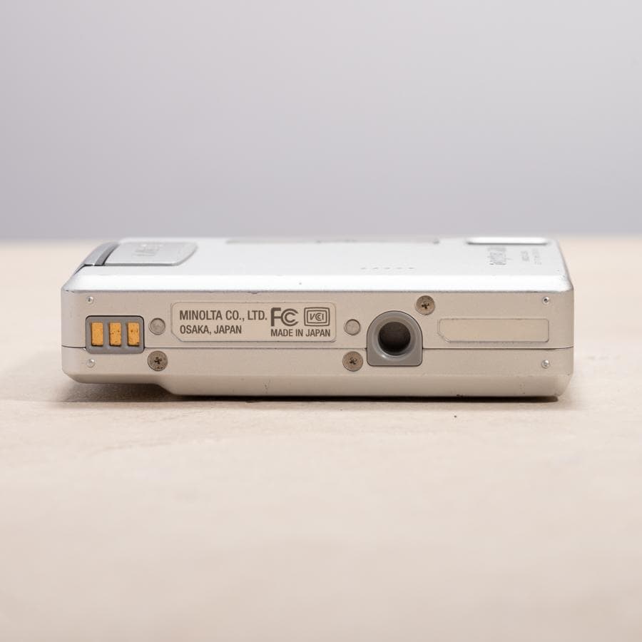 【スマホ転送OK】MINOLTA DIMAGE Xt シルバー 動作確認済み