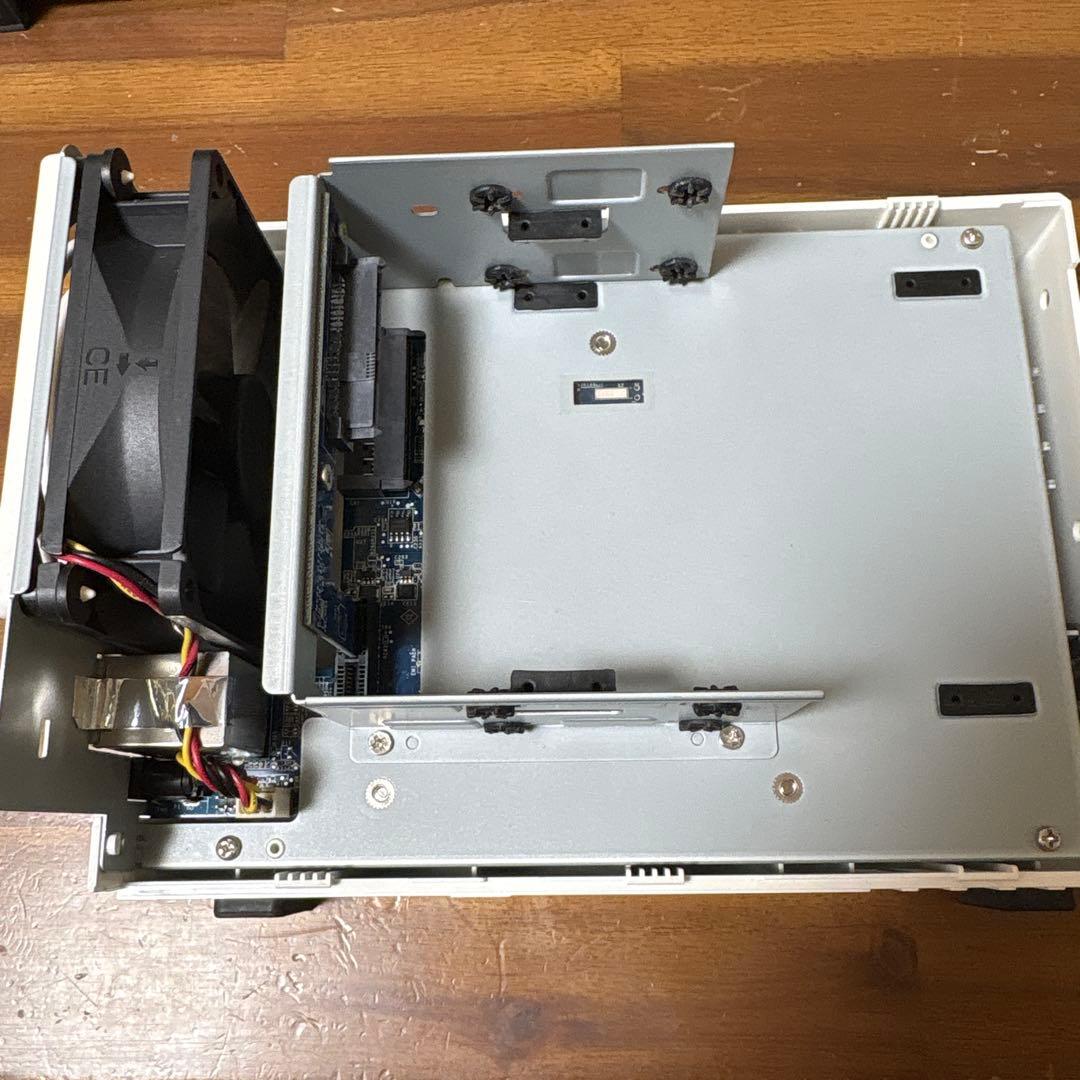 Synology DS216j 2ベイNASキット HDD非搭載