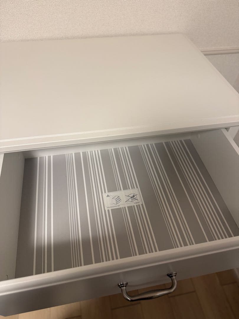 IKEA 4段チェスト TYSSEDAL ティッセダール