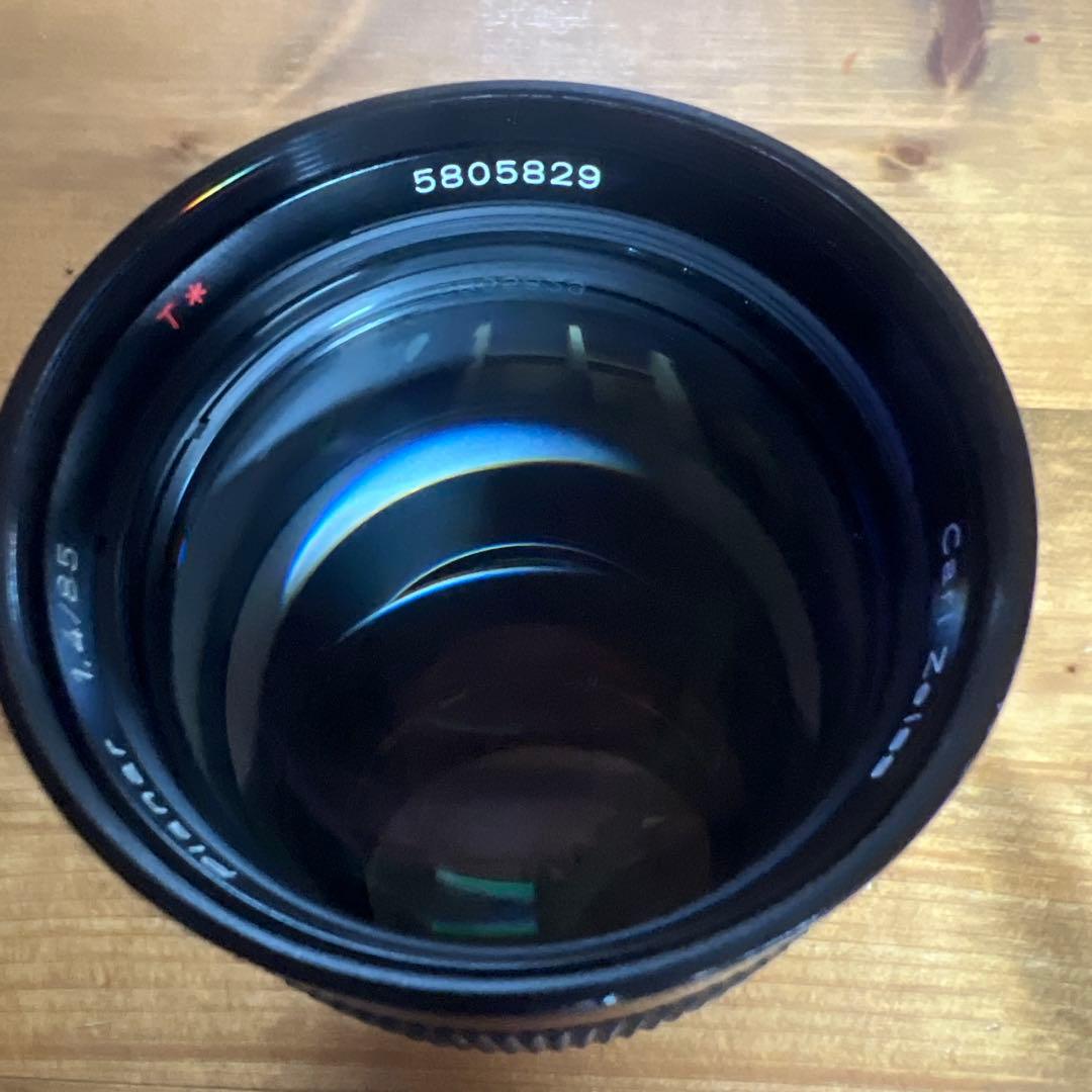 Carl Zeiss Planar T* 85mm F1.4 単焦点レンズ
