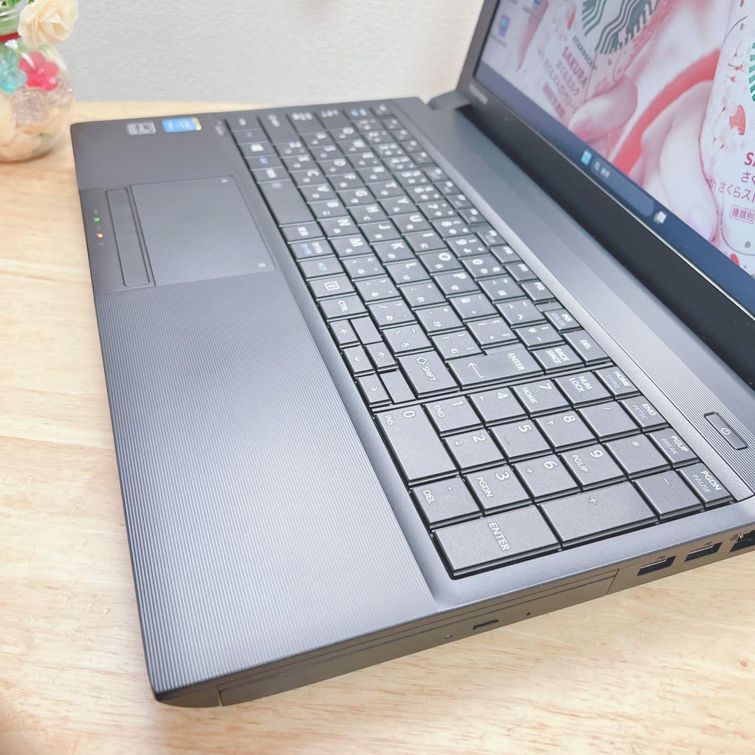 美品、快適、コアi5&高速SSD、Win11 イラレ、オフィス2021が使える