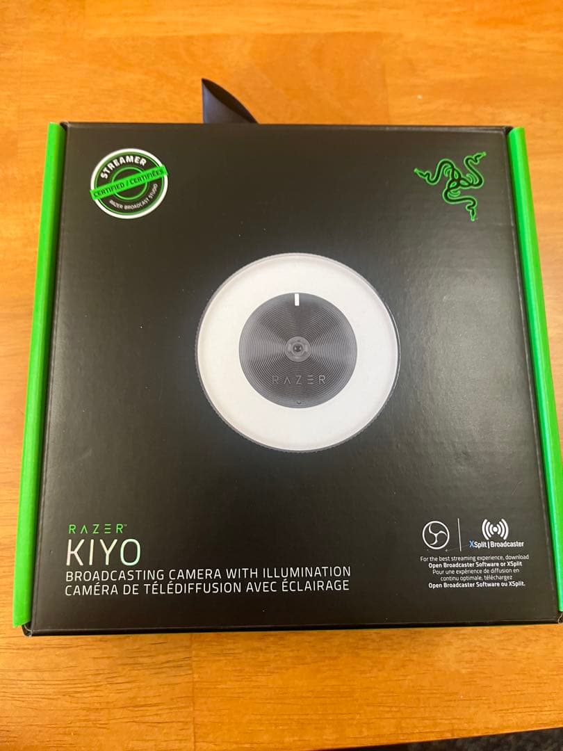 【RAZER】照明付きカメラとマイク　まとめ売り