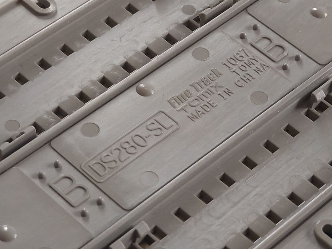 Tomix 複線大円スラブレール　２２本セット