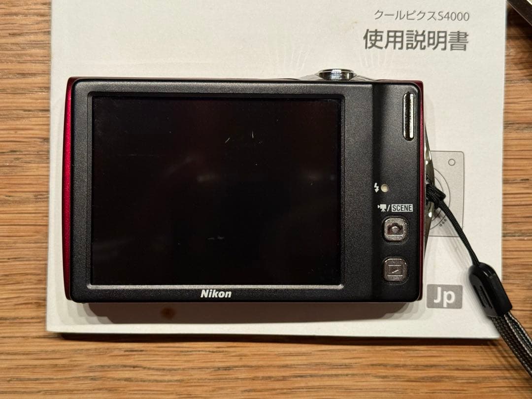 美品 ￼Nikon COOLPIX S4000 ピンク