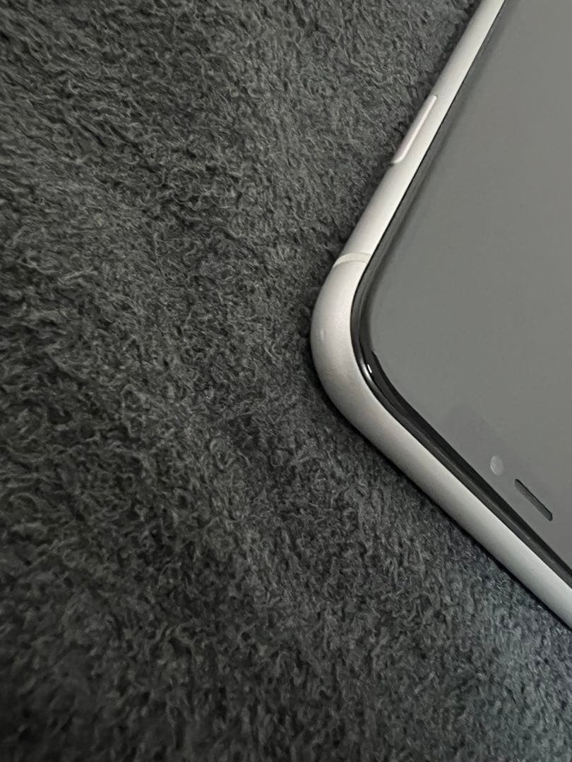 【美品】iPhone XR [ホワイト] [容量]64GB SIMフリー