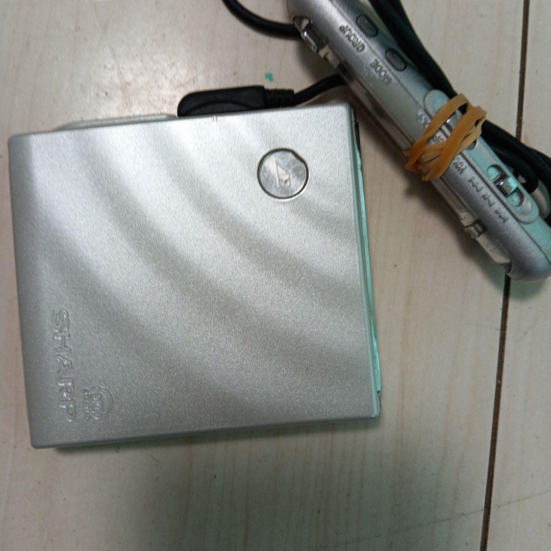 ポータブルプレーヤー 44.md ds77