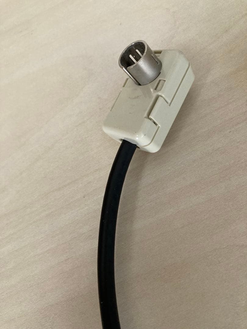 中古品　東芝　TOSHIBA REGZA ＊液晶カラーテレビ　32インチ