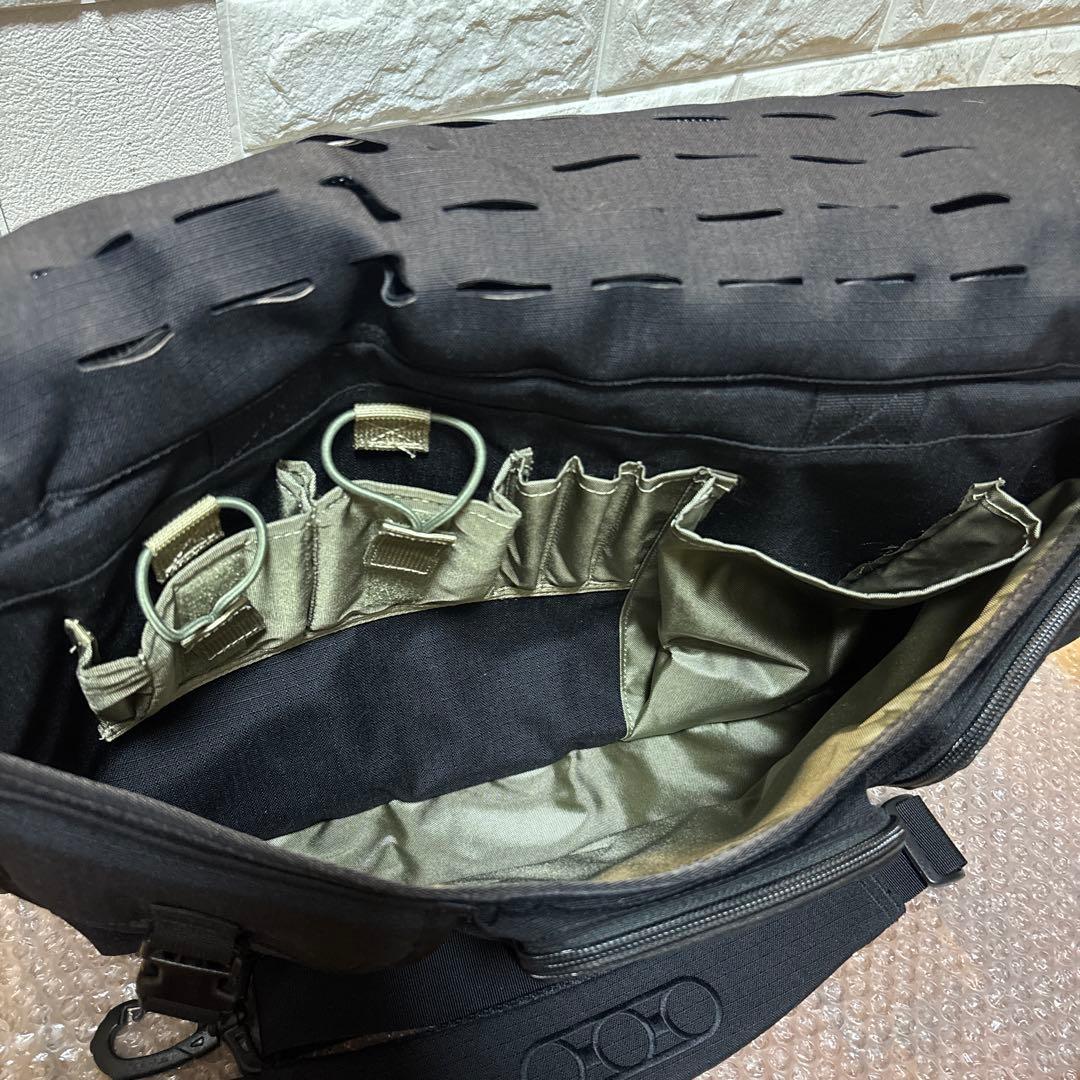 個人装備 Eberlestock Combat Office Brief B1GY