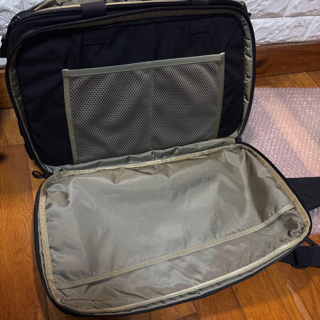 個人装備 Eberlestock Combat Office Brief B1GY