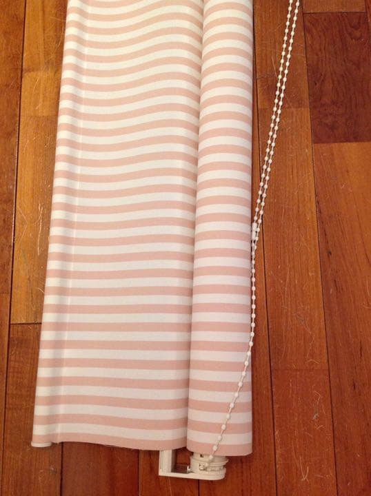 ロールスクリーン    2m×60cm