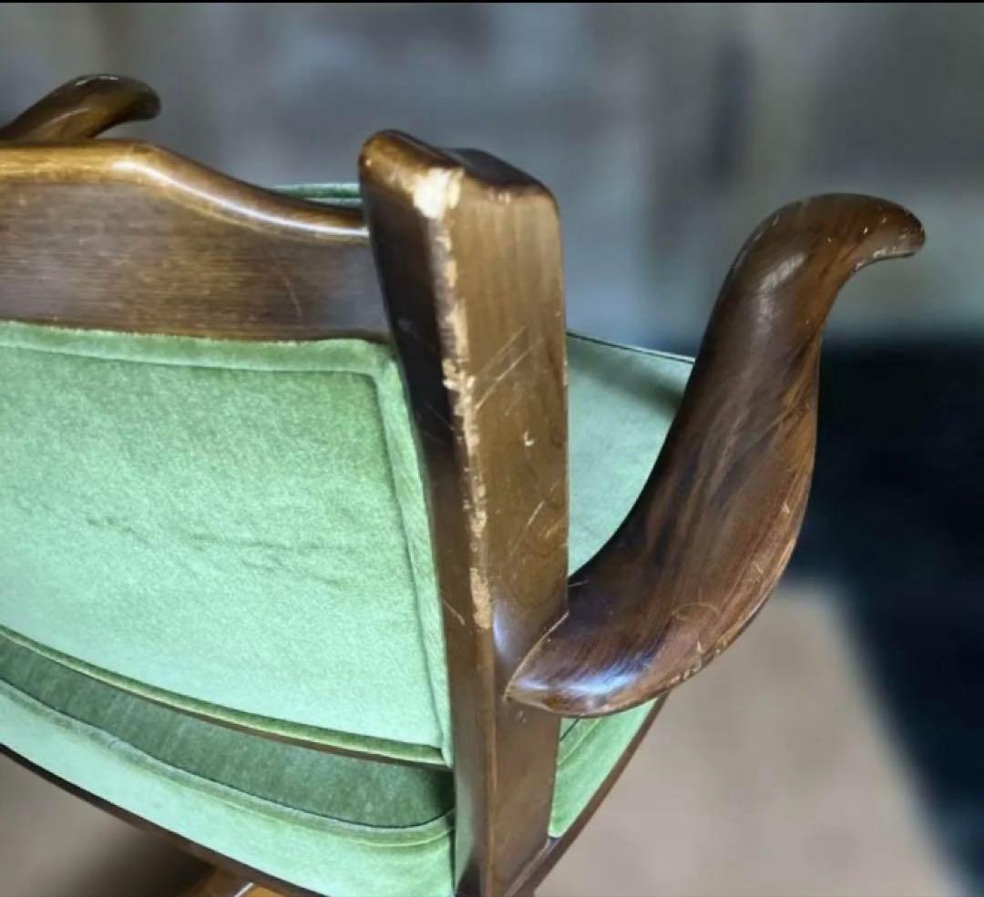 カリモク　コロニアル　デスクチェア　アームチェア 回転椅子