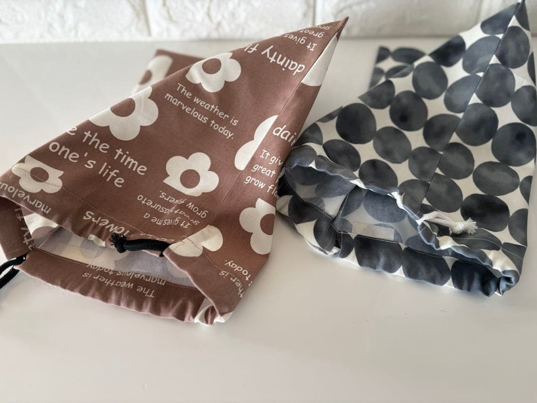 みかんちゃんママ様リクエスト　キッズエプロン　三角巾　160 サイズ　2組