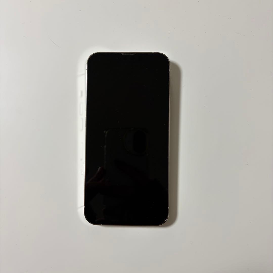 携帯電話本体 iPhone13pro 256GB