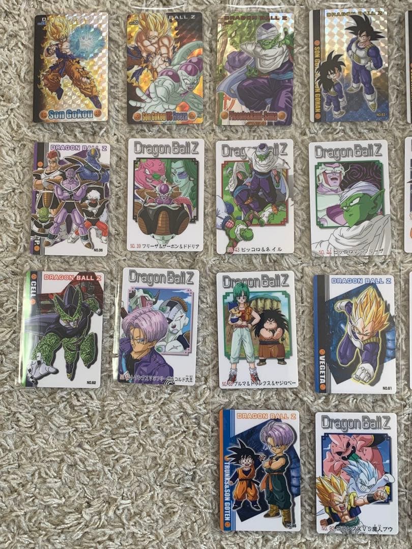 ドラゴンボールZ グミ　プラスチックカード　28枚　カード　日本製　裏面青