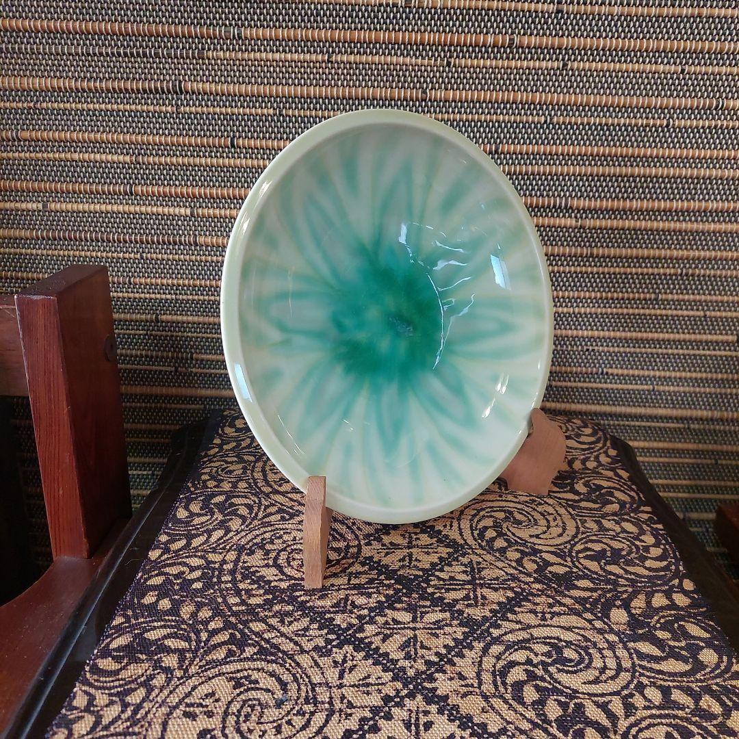 辻輝子⭐女流陶芸家⭐飾り皿⭐グリーングラデーション⭐直径24.5cm