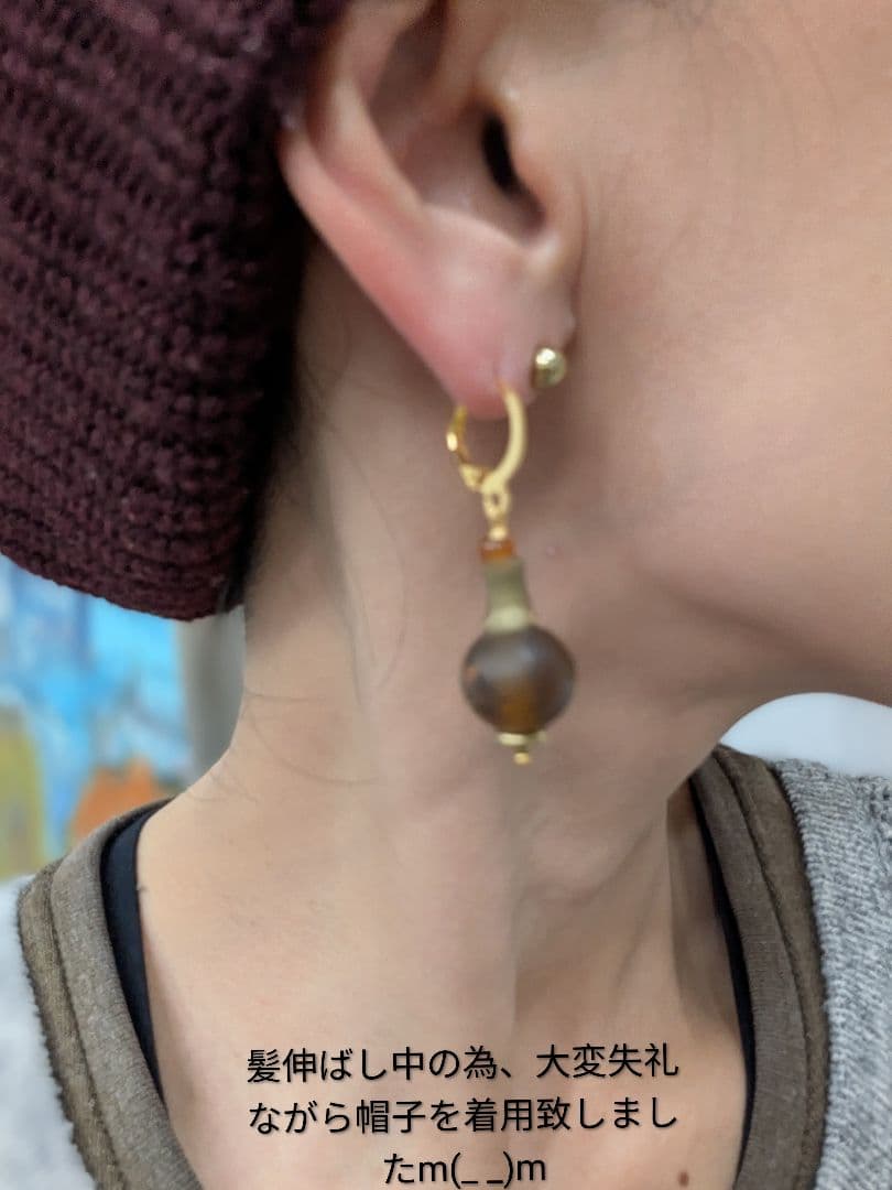 アンティークビーズと ヴィンテージブラス（真鍮）のピアス。