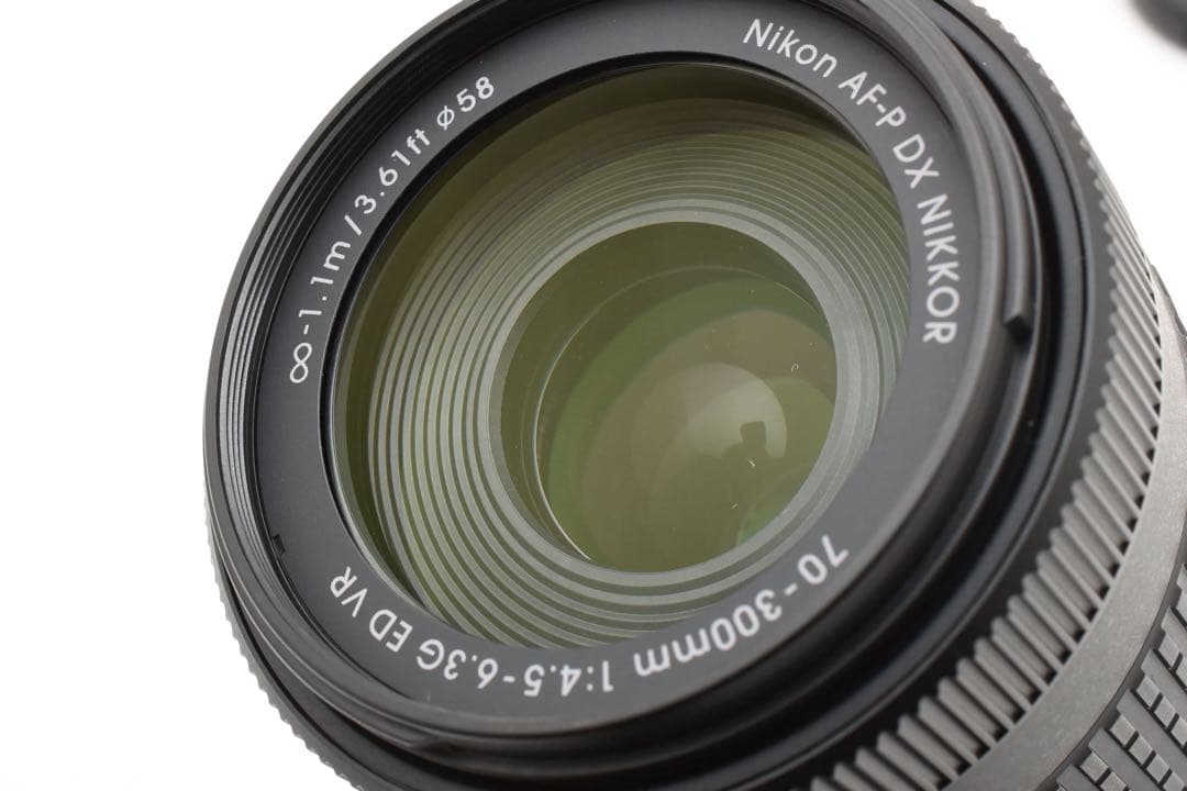 美品　Nikon AF-P 70-300mm 望遠ズームレンズ