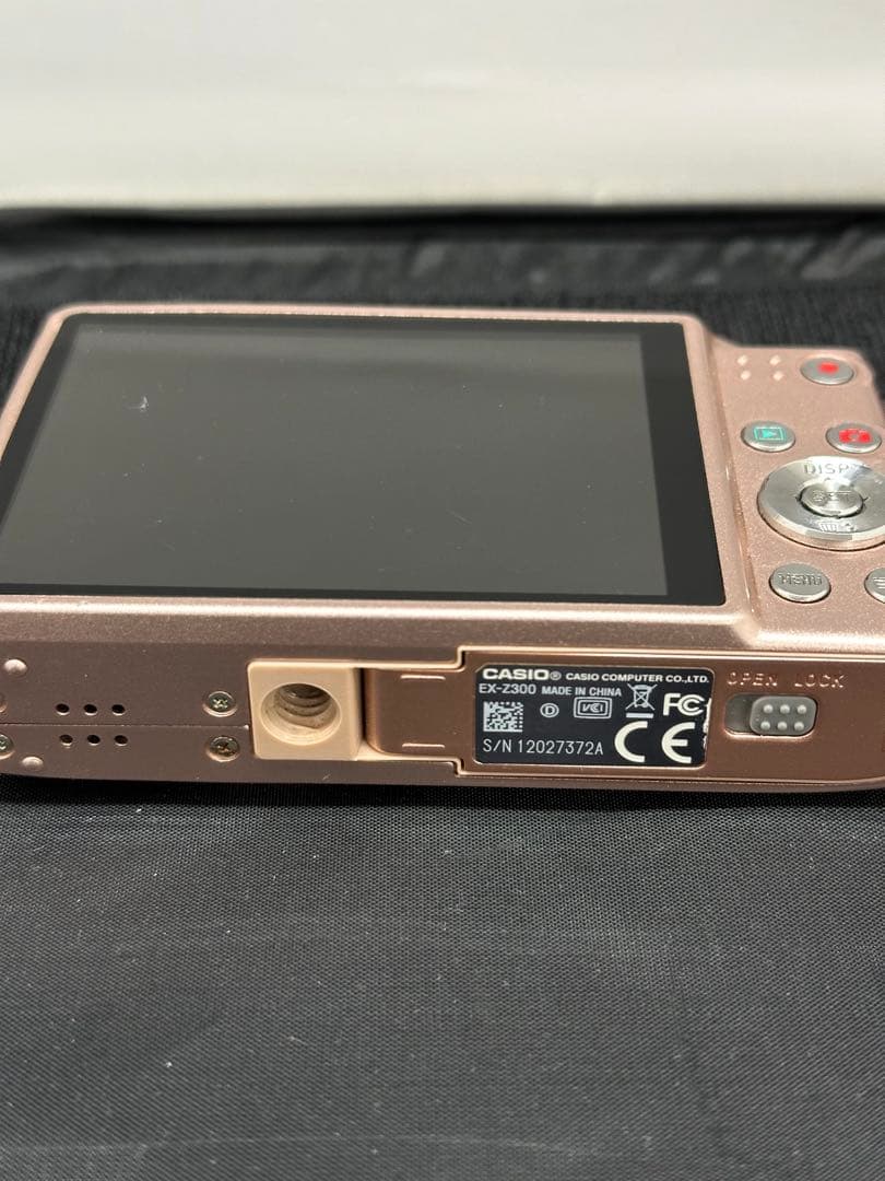CASIO EXILIM コンパクトデジタルカメラ EX-Z300