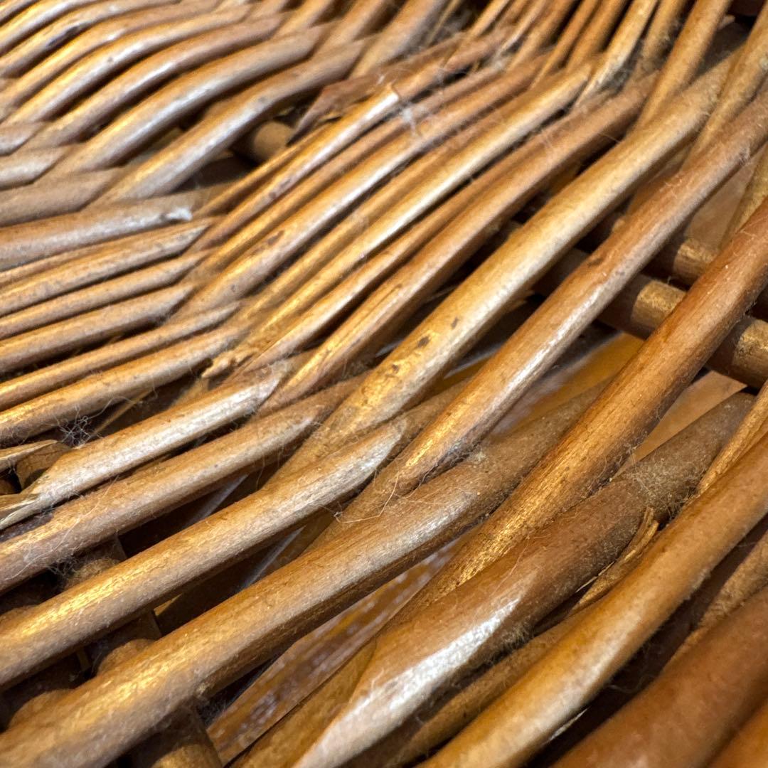 アンティークフランス手編みの籐製円形かご